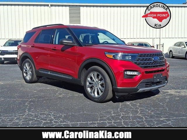 2022 Ford Explorer XLT's photo