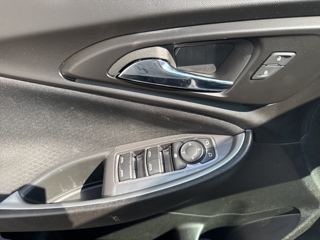 2024 Chevrolet Malibu LS photo 11