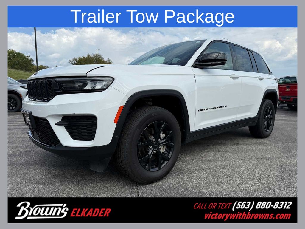 2024 Jeep Grand Cherokee Altitude's photo