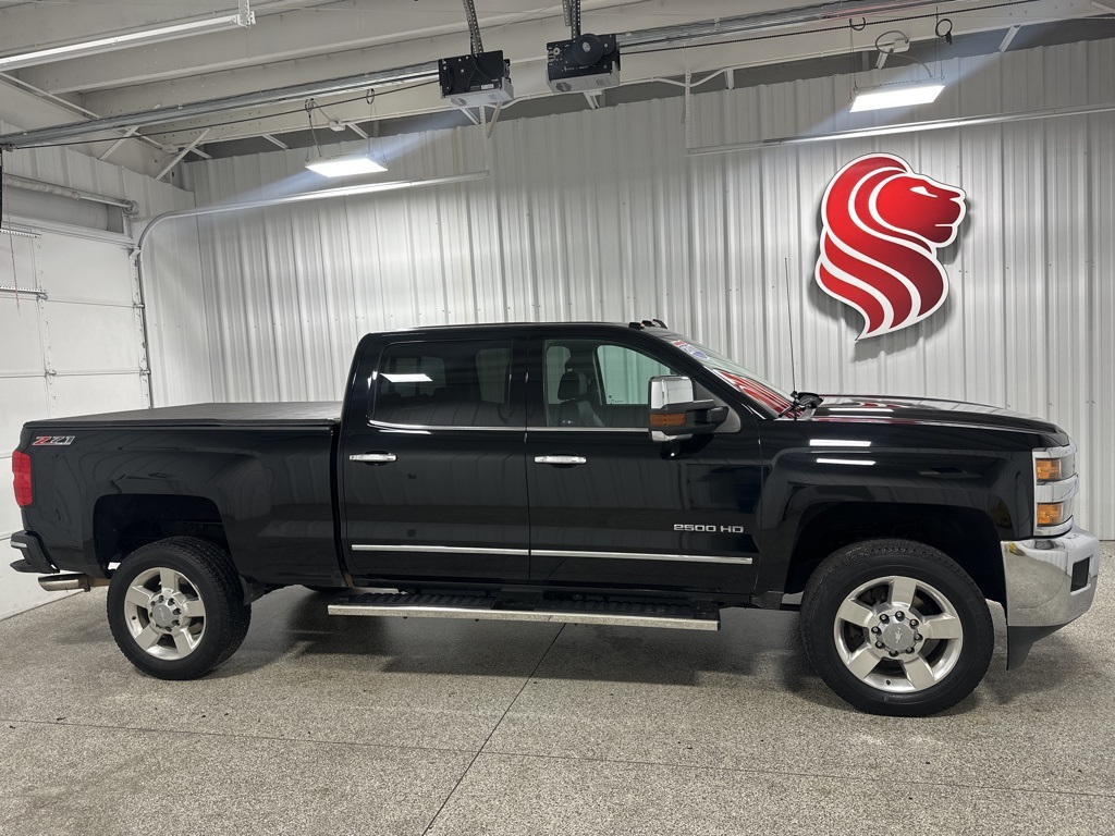 2017 Chevrolet Silverado 2500HD LTZ's photo