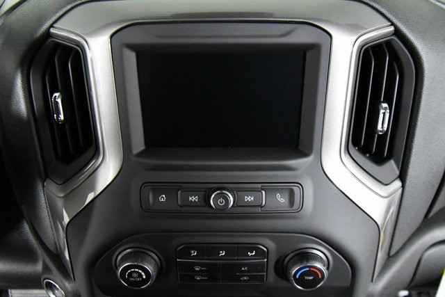 2025 Chevrolet Silverado 3500HD Work Truck photo 3