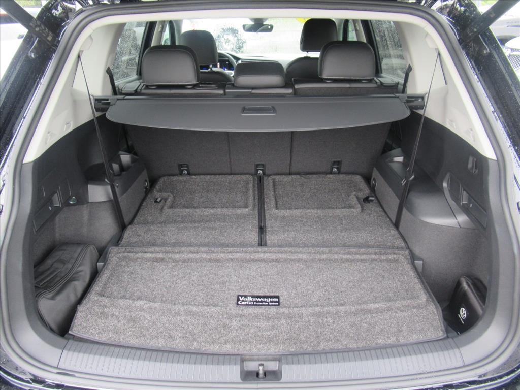 2022 Volkswagen Tiguan SE photo 24