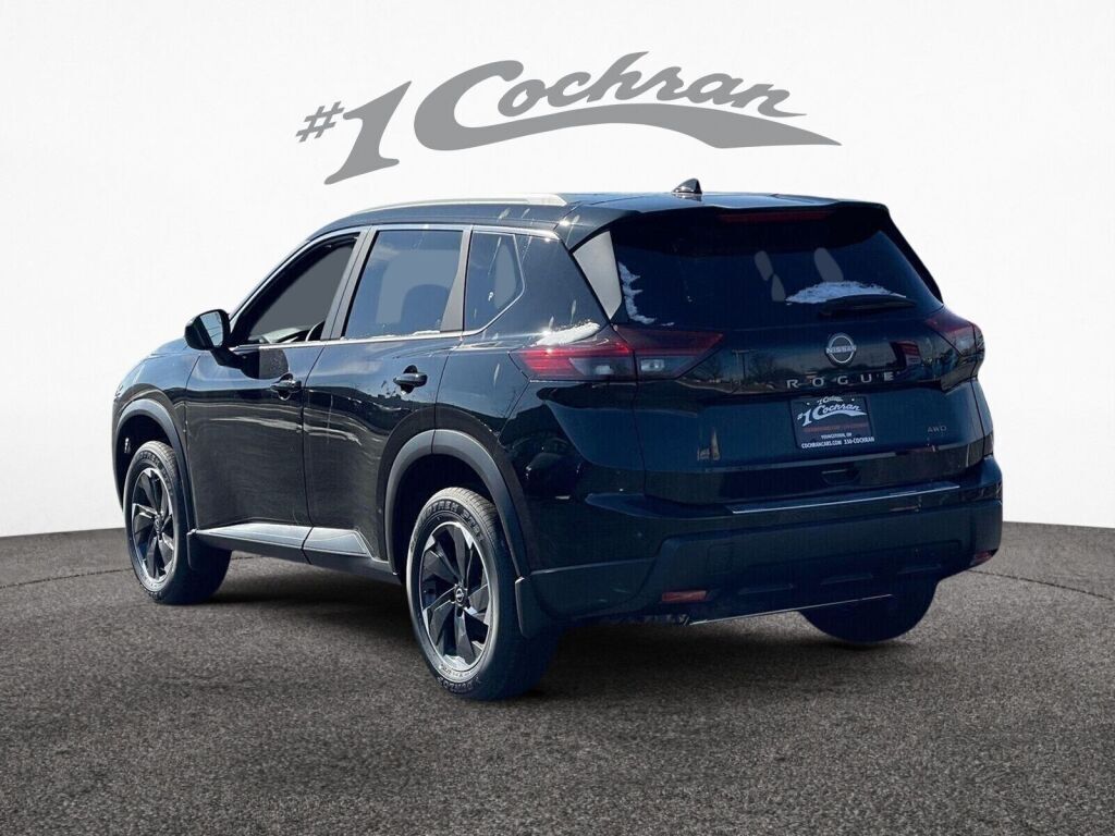 2026 Nissan Rogue SV photo 4