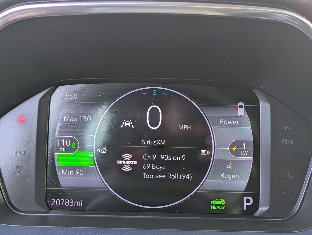 2022 Chevrolet Bolt EUV Premier photo 12