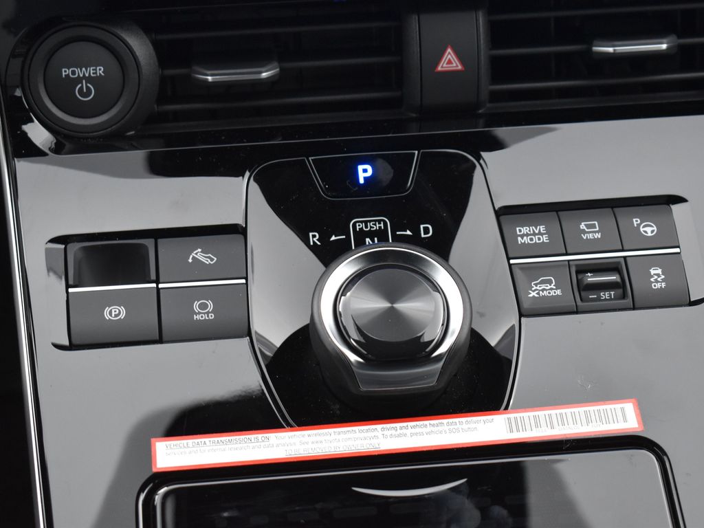 2025 Subaru Solterra Limited photo 16
