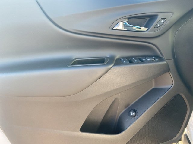 2024 Chevrolet Equinox LT photo 11