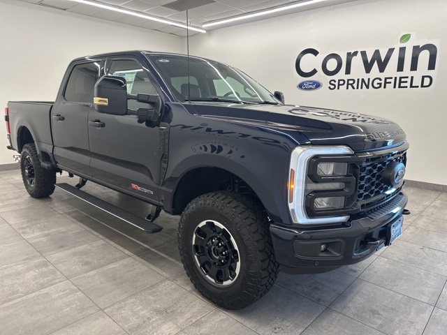 2025 Ford F-250 Lariat photo 4