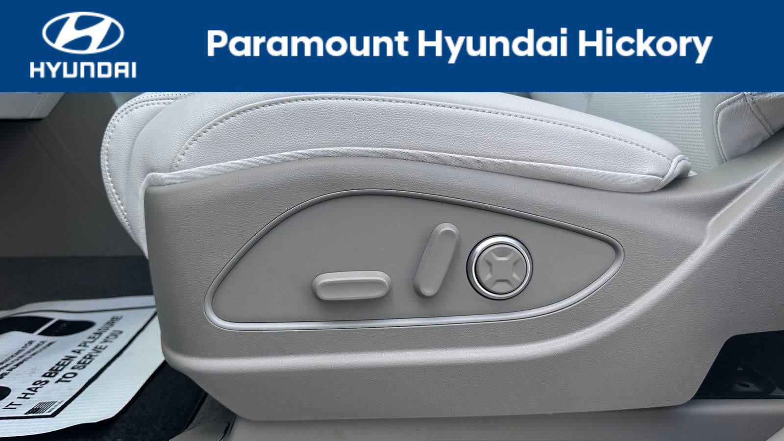 2026 Hyundai Palisade Limited photo 3