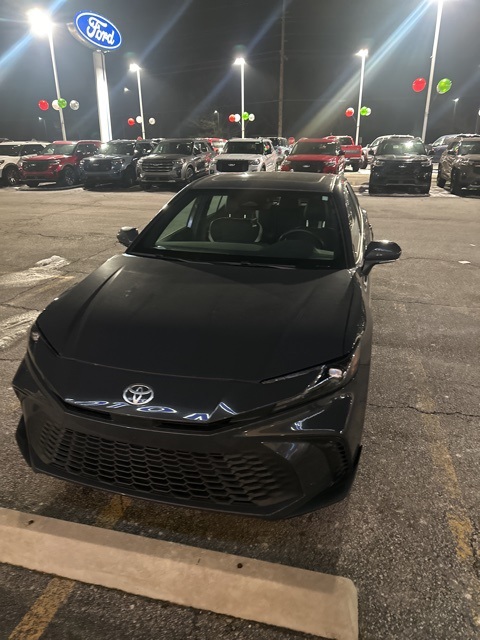 2025 TOYOTA CAMRY - Image 1