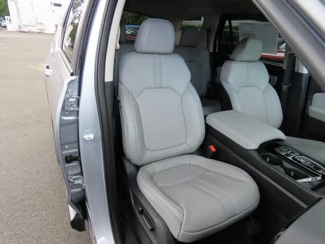 2025 Honda Pilot EX-L photo 12