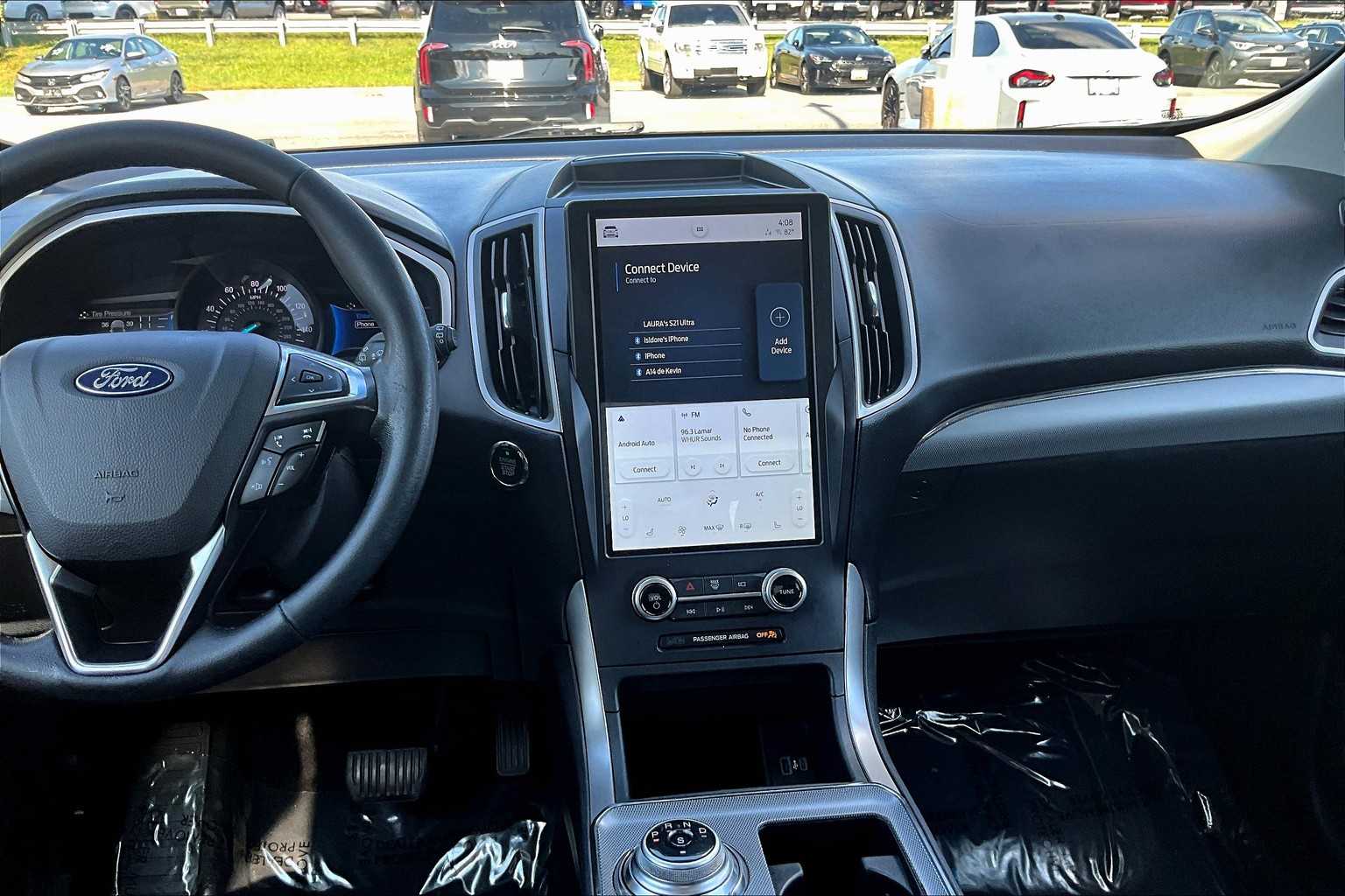 2021 Ford Edge SEL photo 6