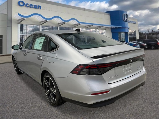 2025 Honda Accord Hybrid Sport photo 2