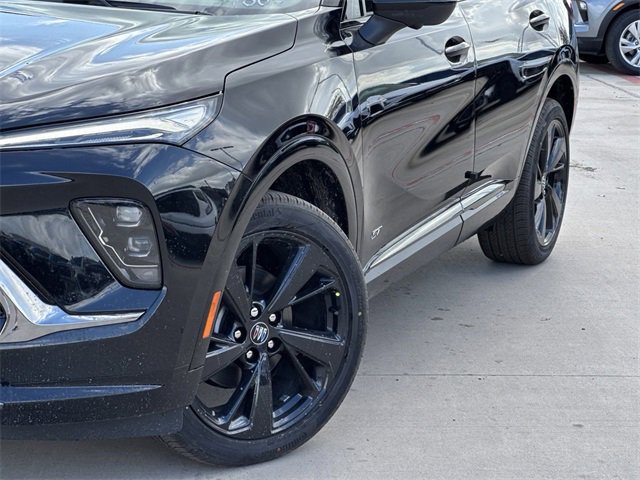 2025 Buick Envision Sport Touring photo 3