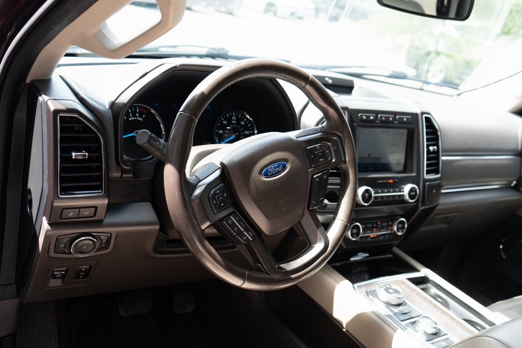2021 Ford Expedition MAX Limited photo 13
