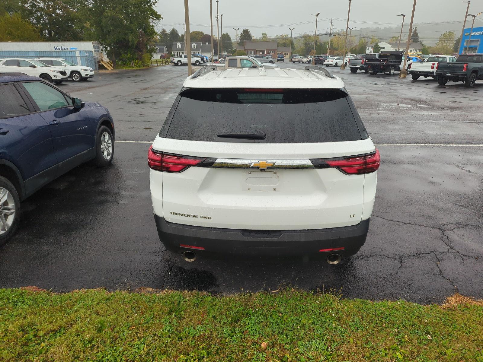 2023 Chevrolet Traverse Leather photo 4