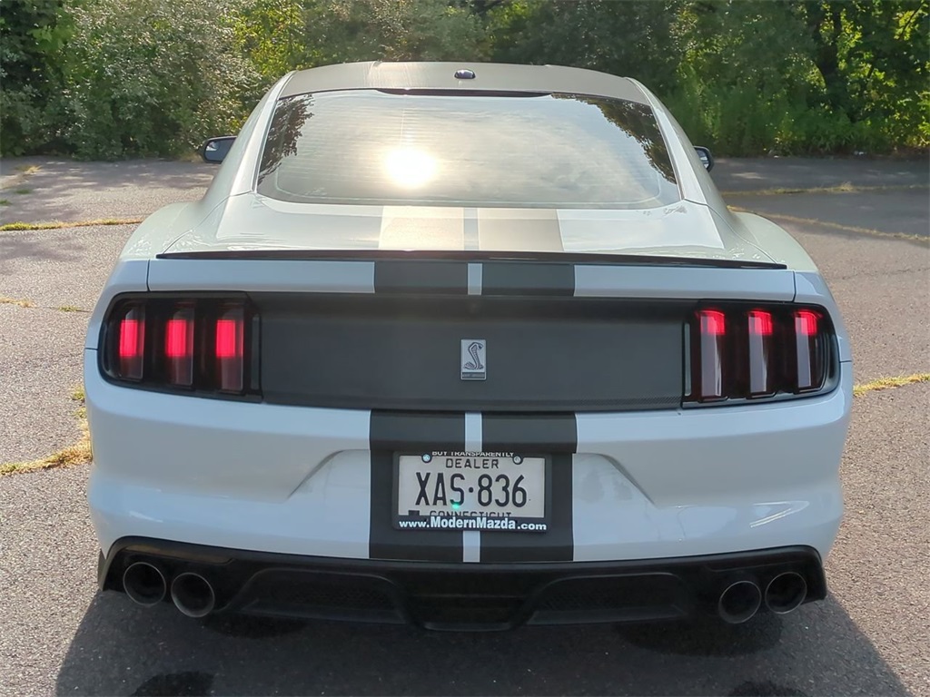 2016 Ford Mustang Shelby GT350 photo 3