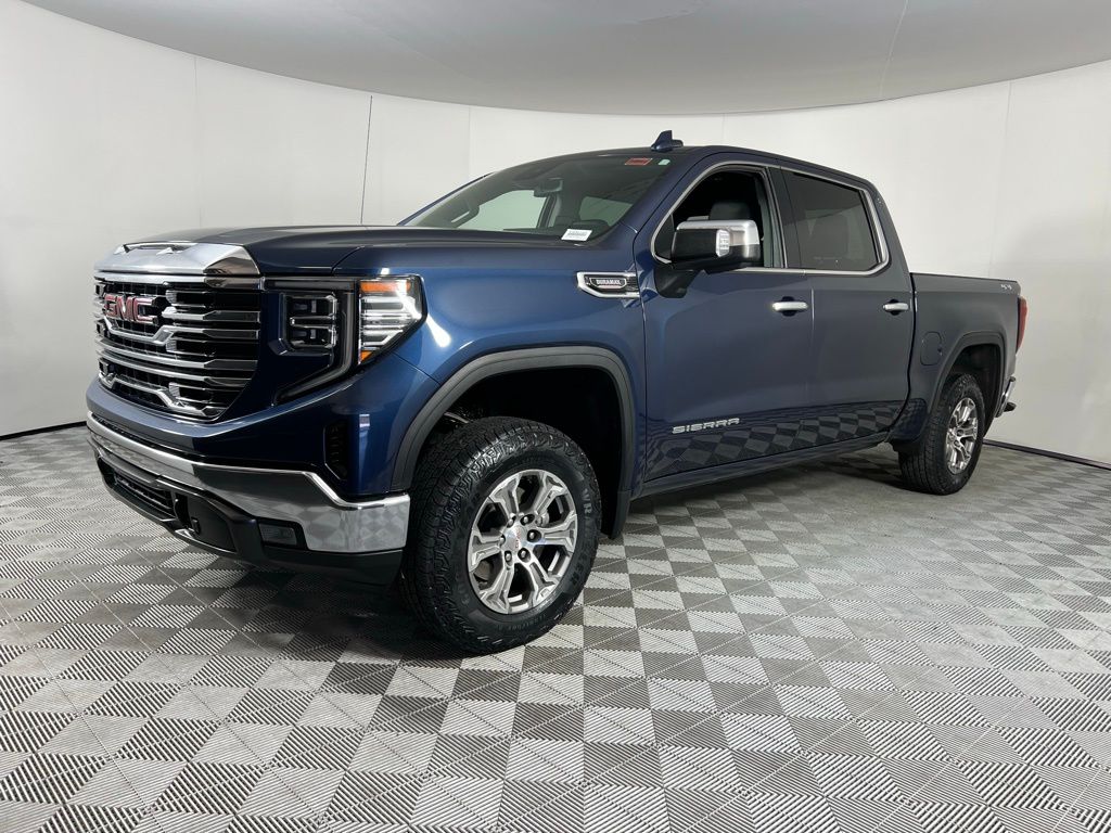 2022 Gmc Sierra 1500 SLT photo 2
