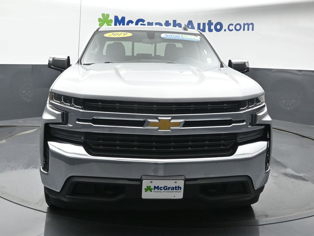 2019 Chevrolet Silverado 1500 LT photo 3