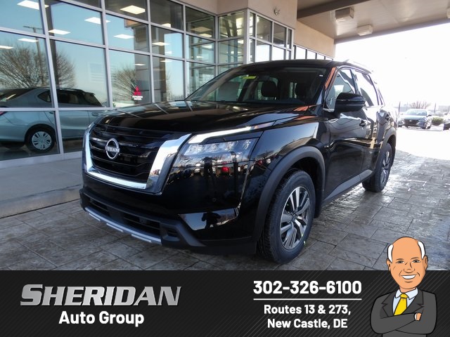 2025 Nissan Pathfinder SL's photo