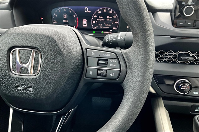 2025 Honda Accord LX photo 17