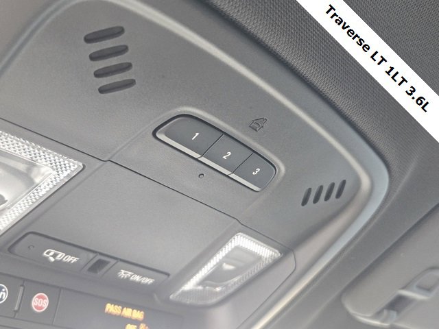 2023 Chevrolet Traverse Cloth photo 31