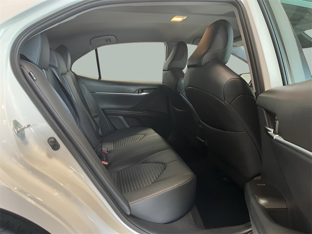2023 Toyota Camry SE photo 22