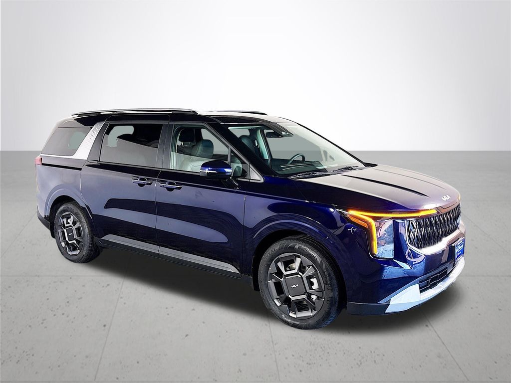 2025 Kia Carnival EX photo 4