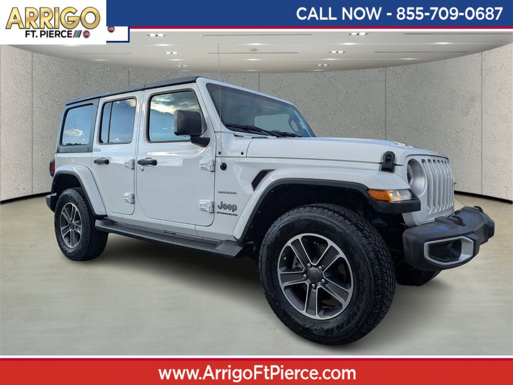2023 Jeep Wrangler 4-Door Sahara's photo