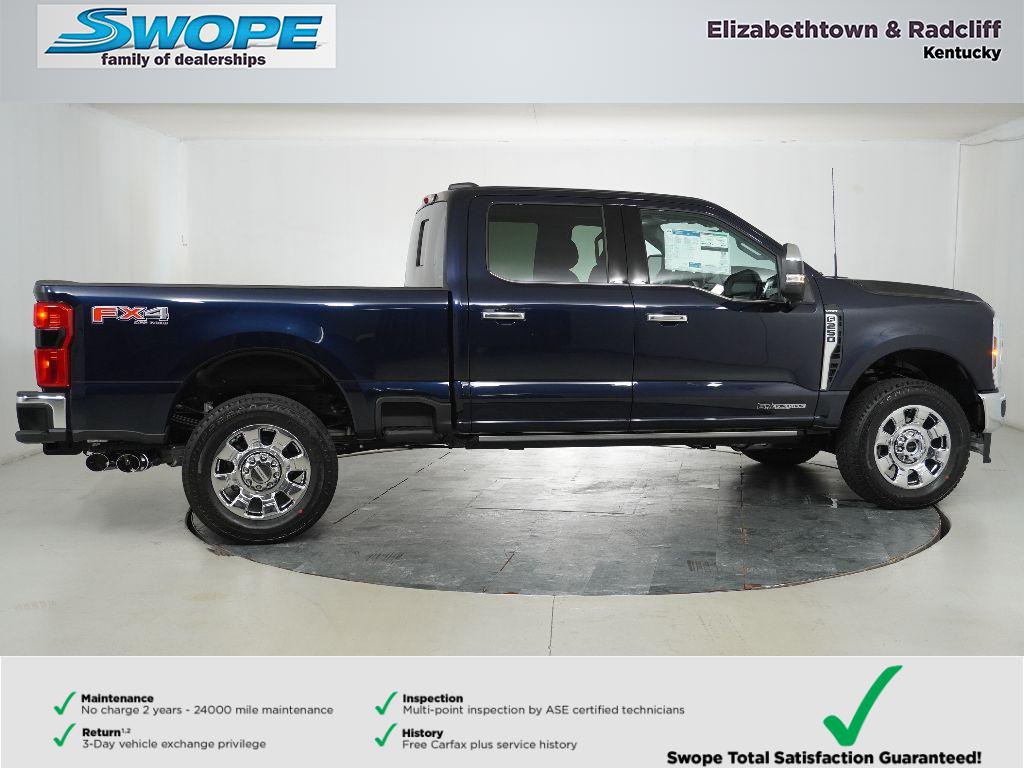 2025 Ford F-250 Lariat photo 2