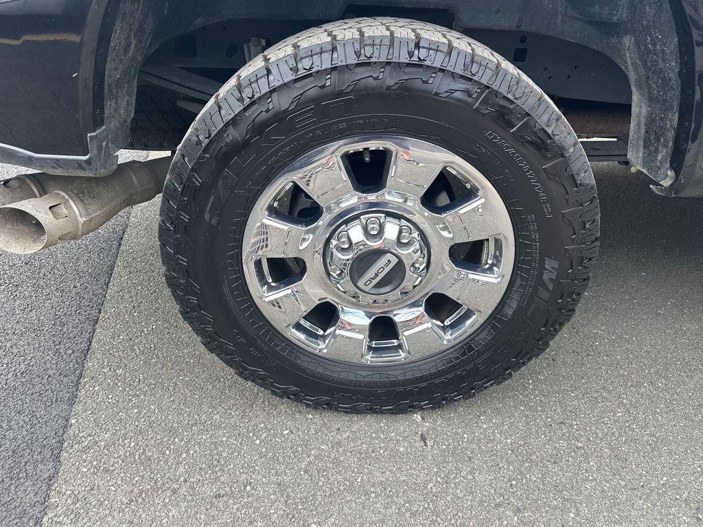 2023 Ford F-250 Lariat photo 7