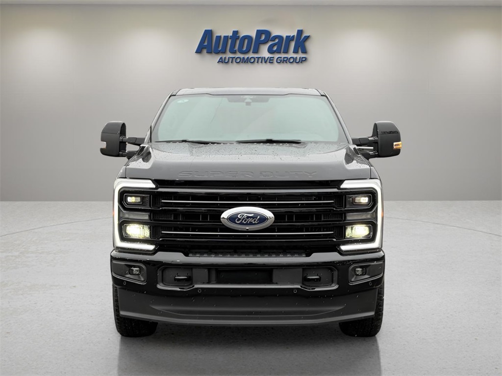 2026 Ford F-250 Platinum photo 2