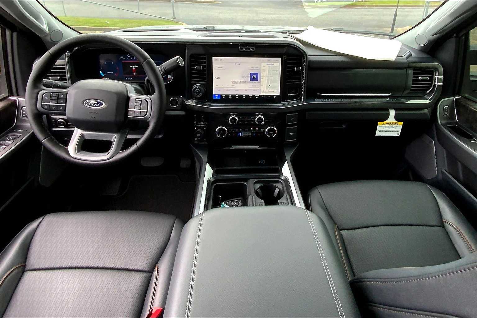 2025 Ford F-350 Lariat photo 5