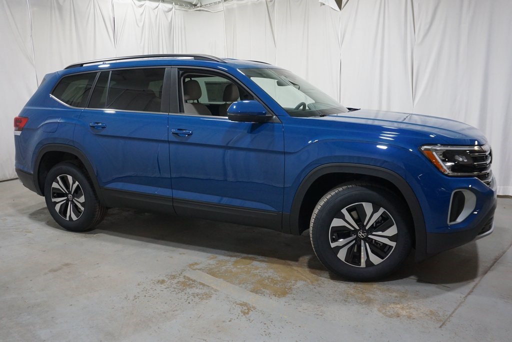 2025 Volkswagen Atlas SE photo 4