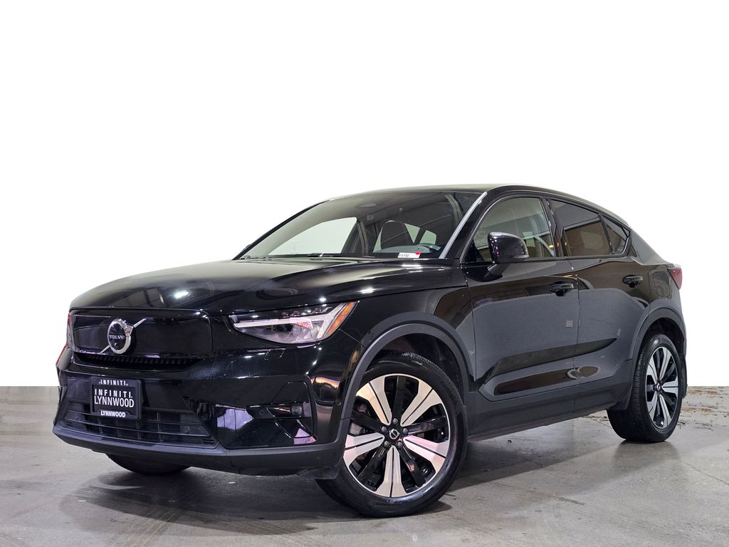 2023 Volvo C40 Plus's photo