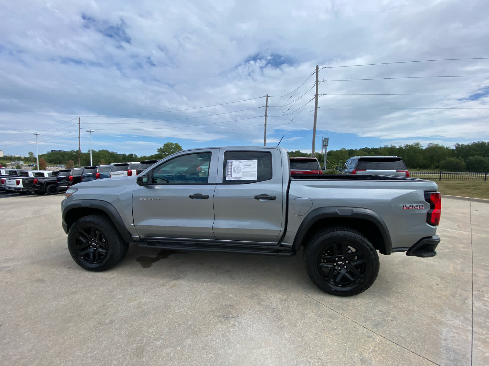 2023 Chevrolet Colorado Trail Boss photo 9