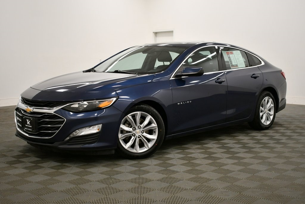 Used 2022 Chevrolet Malibu 1LT with VIN 1G1ZD5ST7NF163970 for sale in Rochester, Minnesota
