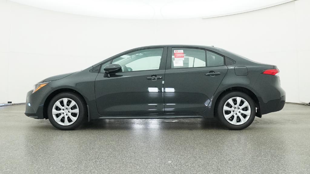 2025 Toyota Corolla LE photo 10