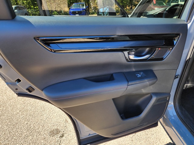 2023 Honda CR-V Hybrid Sport Touring photo 22