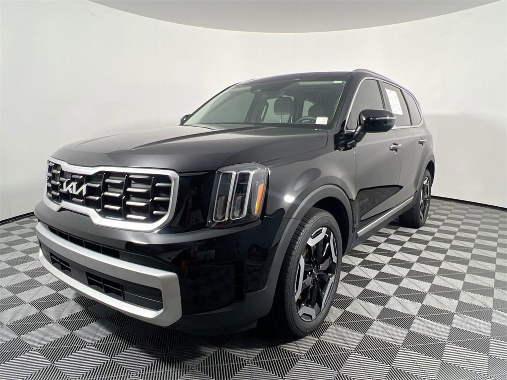 2025 Kia Telluride S photo 7