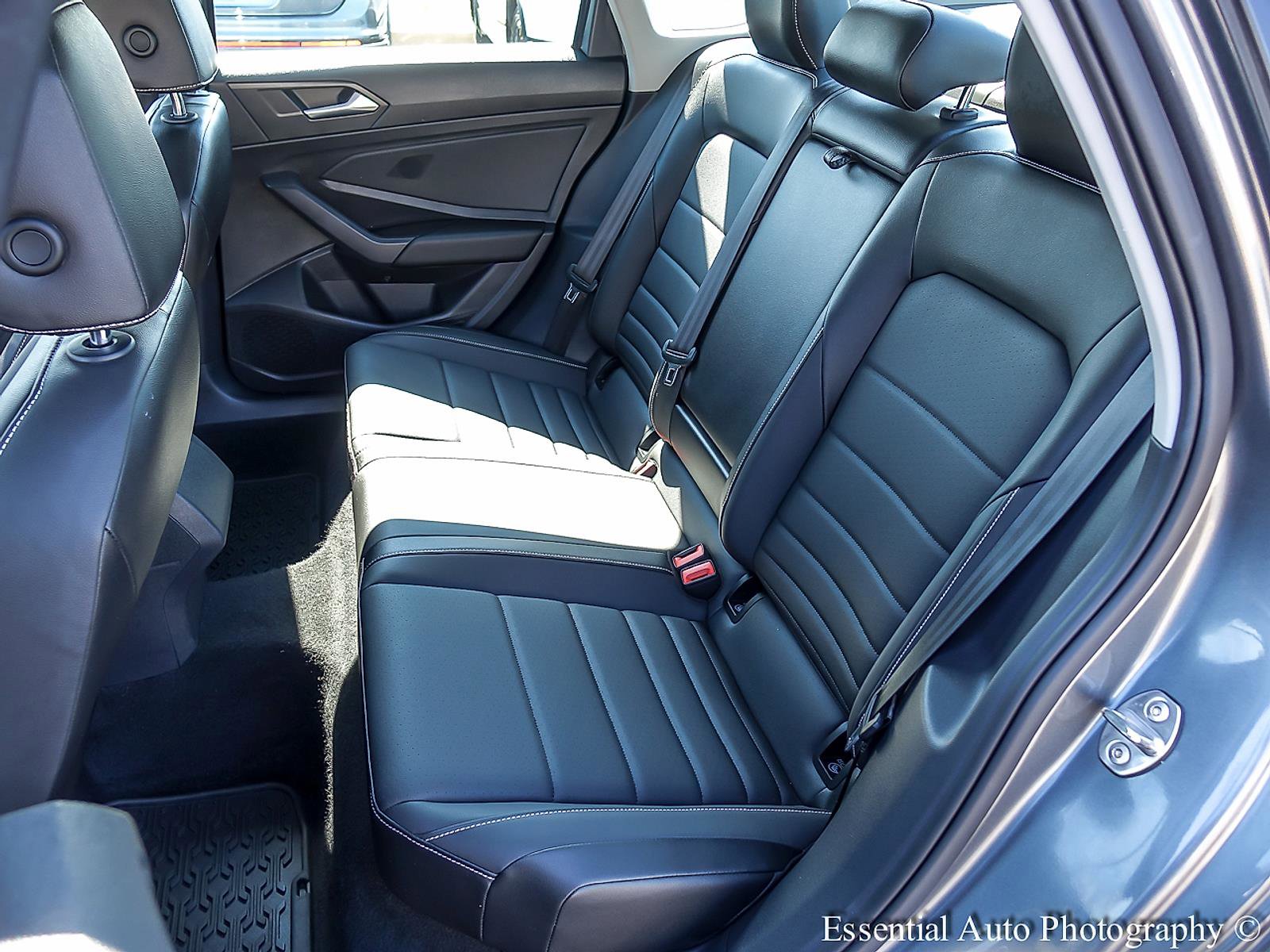 2022 VOLKSWAGEN JETTA - Image 11