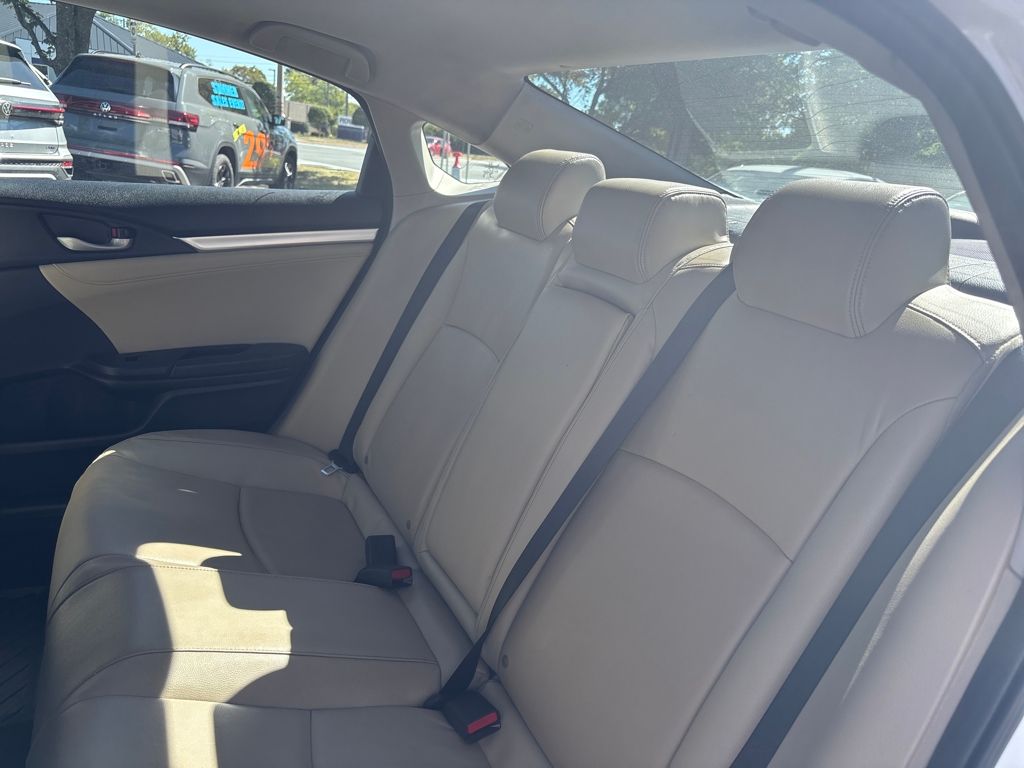 2021 Honda Civic EX-L photo 19