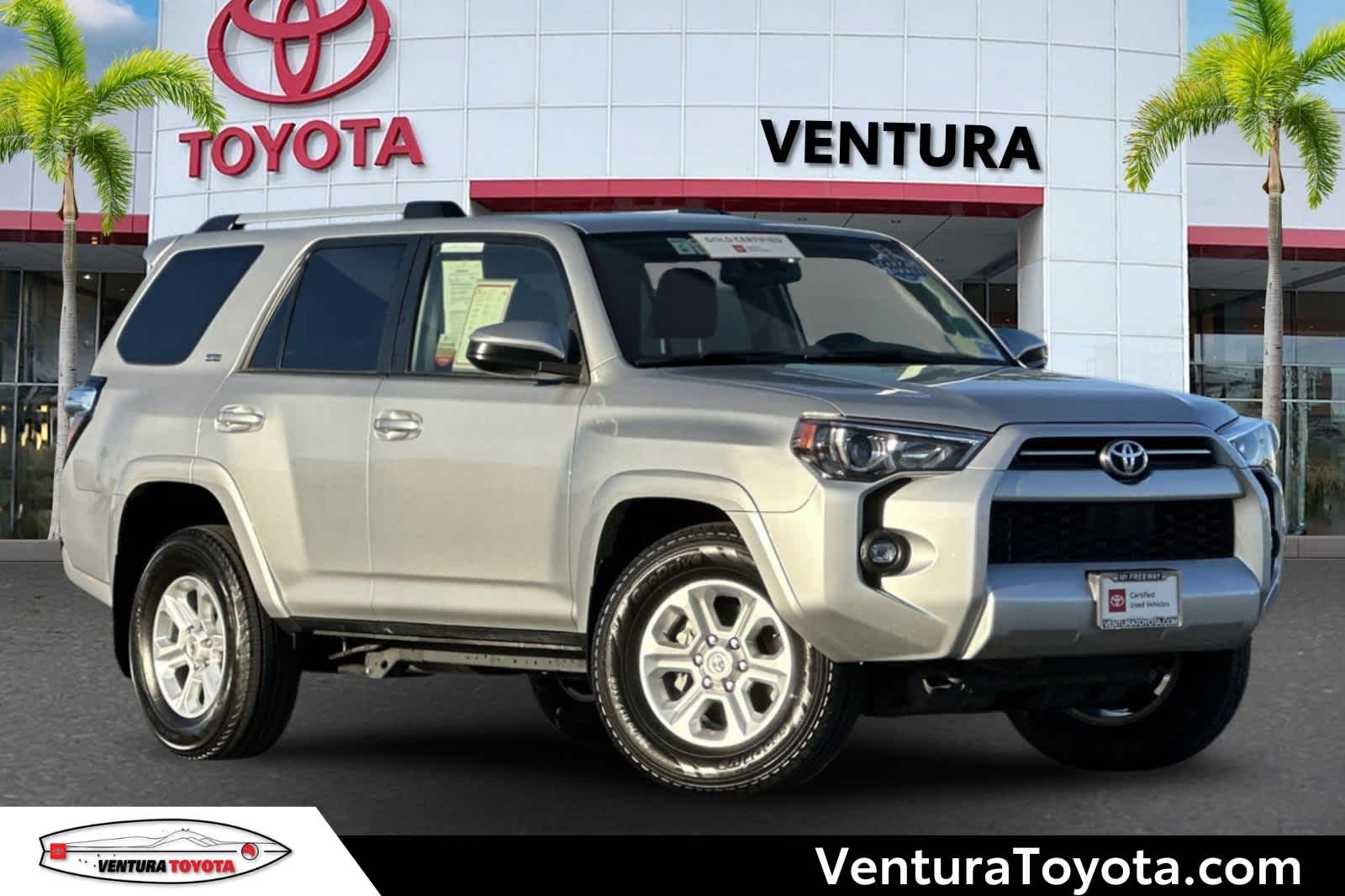 2023 Toyota 4Runner SR5's photo