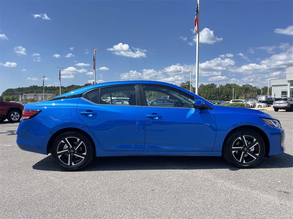 2025 Nissan Sentra SV photo 8