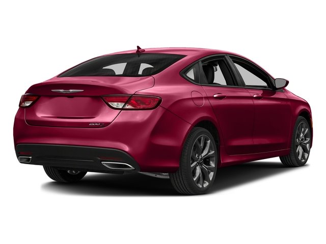 2016 Chrysler 200 S photo 2