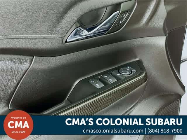 2023 Gmc Acadia SLT photo 19