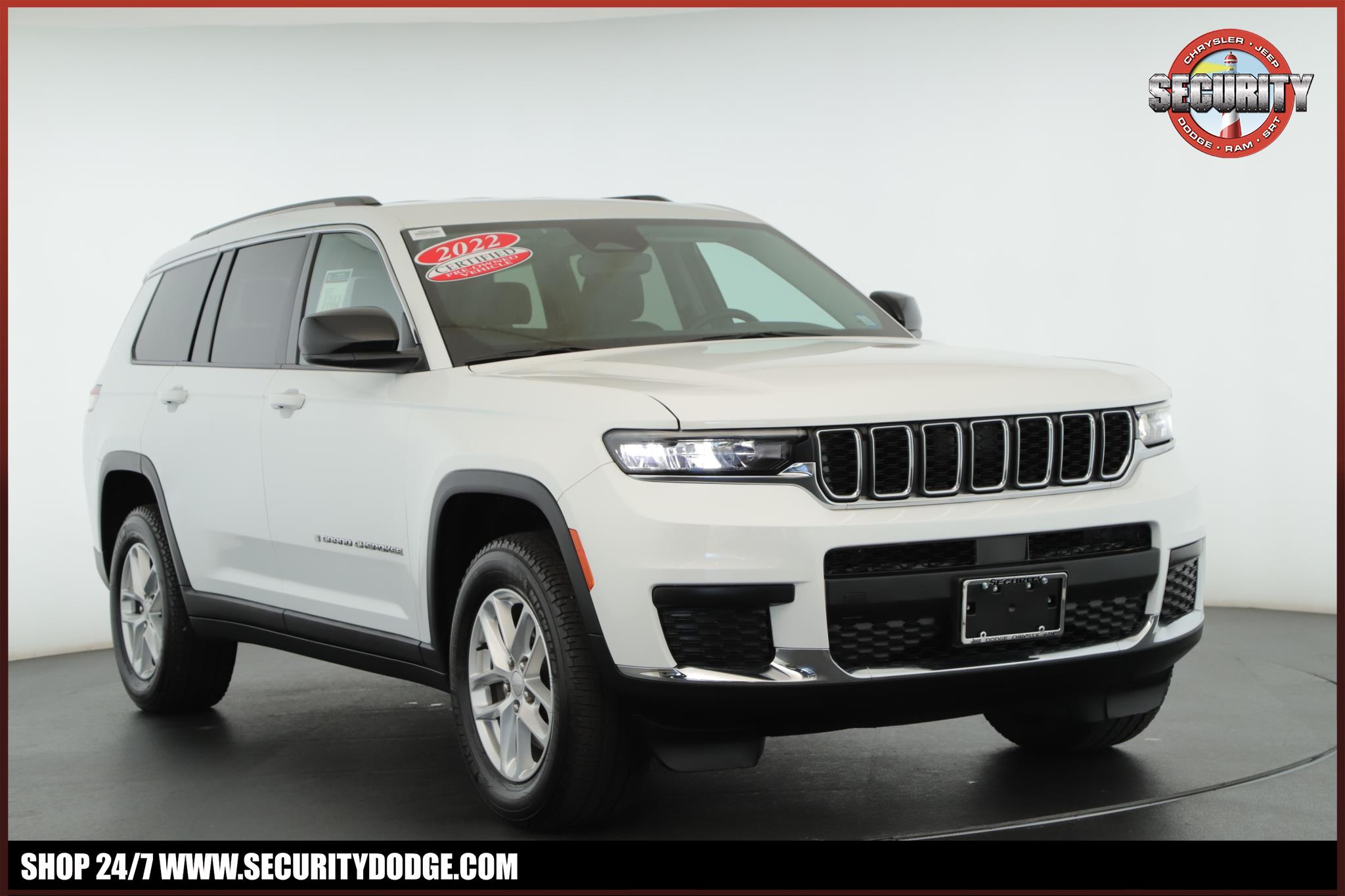 2022 Jeep Grand Cherokee L Laredo's photo