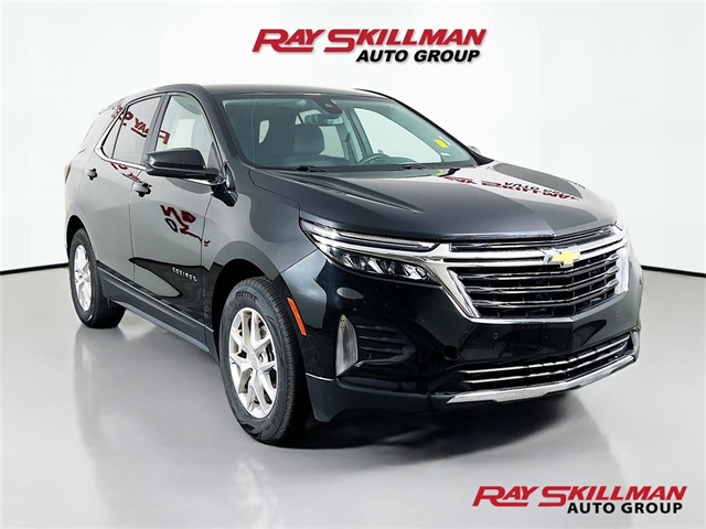 2024 Chevrolet Equinox LT's photo