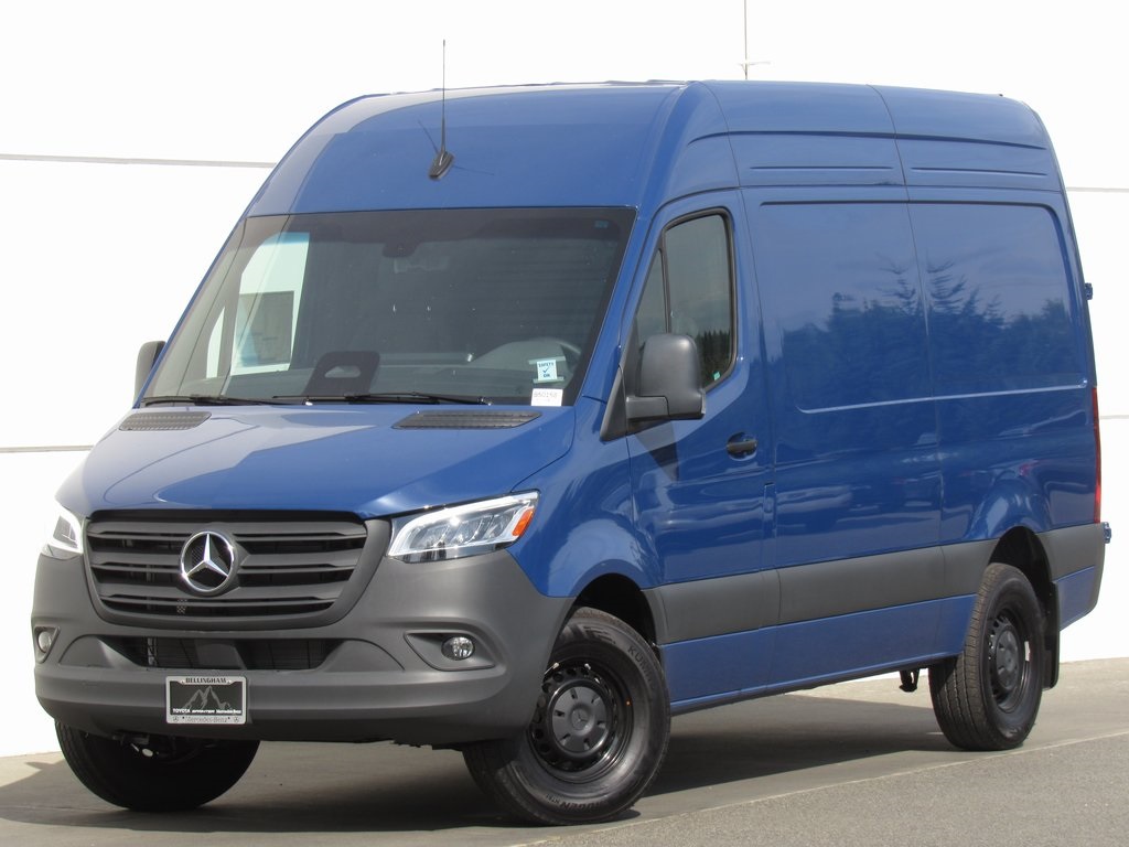 2025 Mercedes-Benz Sprinter Cargo Van Base's photo