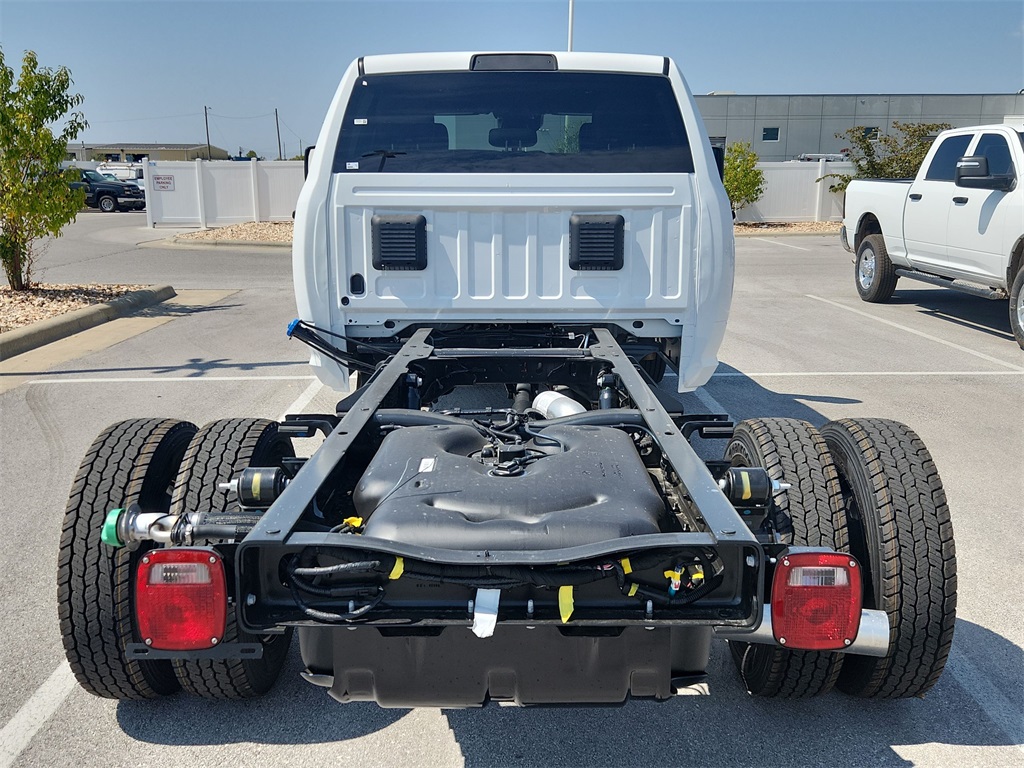 2026 Ram 5500 Tradesman photo 7