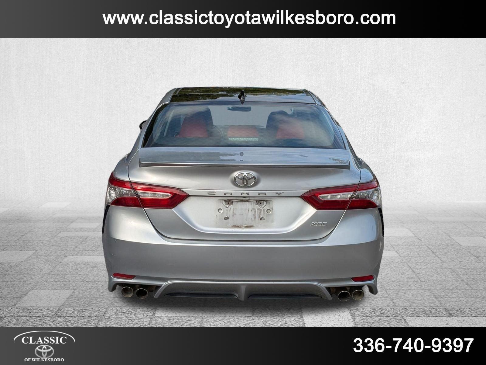 2020 Toyota Camry XSE photo 6